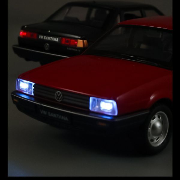 Volkswagen Santana 1984 червона масштаб 1:24 2431 фото